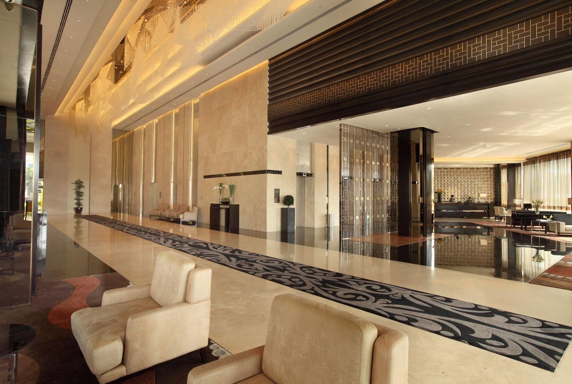 Po Hotel Semarang Dış mekan fotoğraf