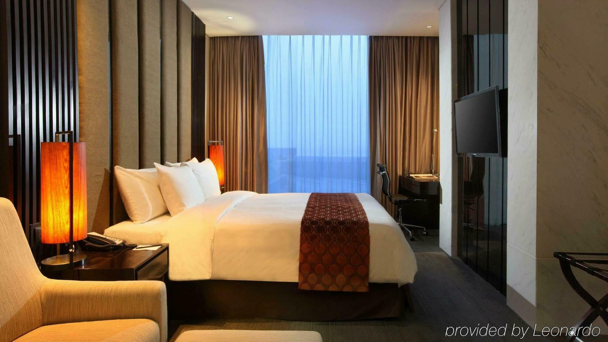 Po Hotel Semarang Dış mekan fotoğraf